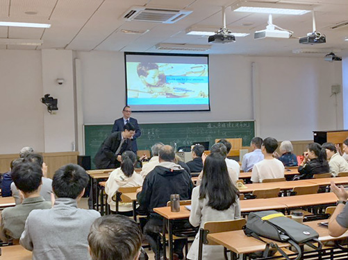 Présentation pour les étudiants