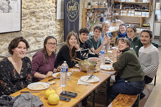 échanges à table